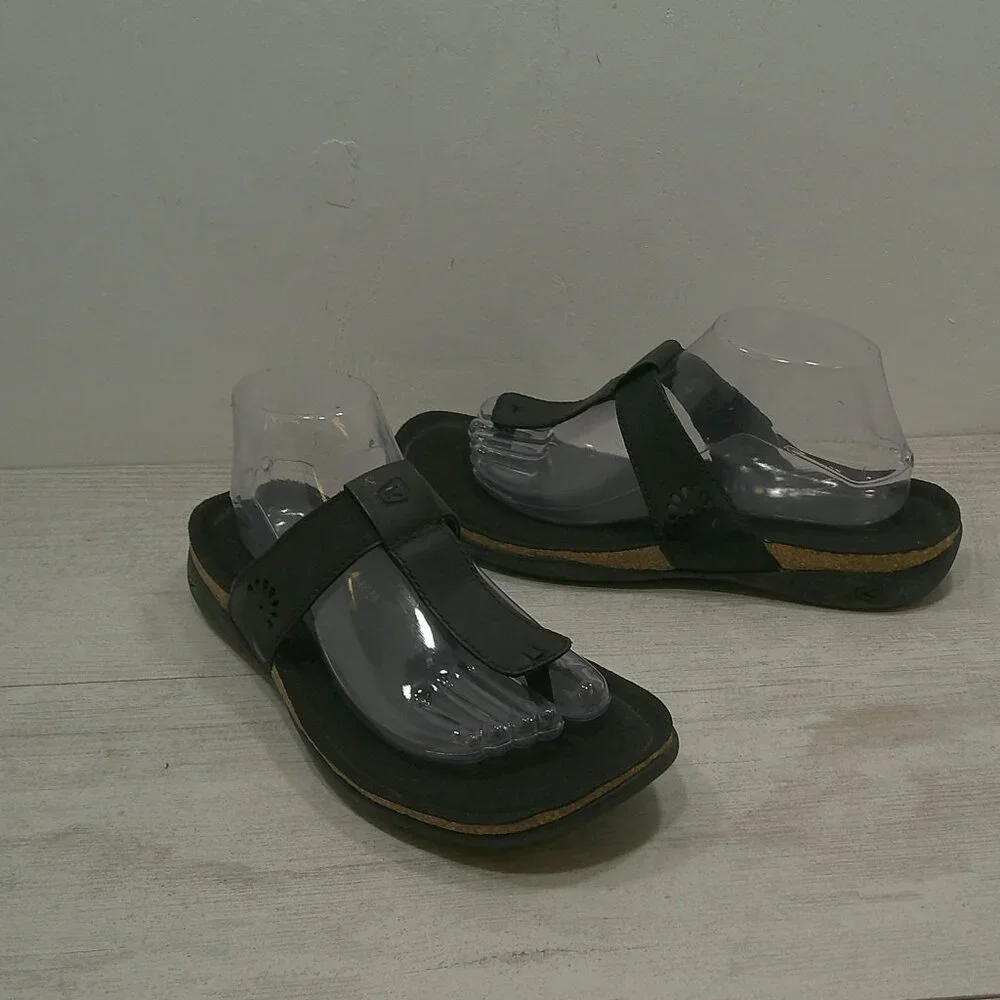 Keen Ana Cortez Leather Relaxed Casual Comfort Flip Flop Sandal Black Size 10